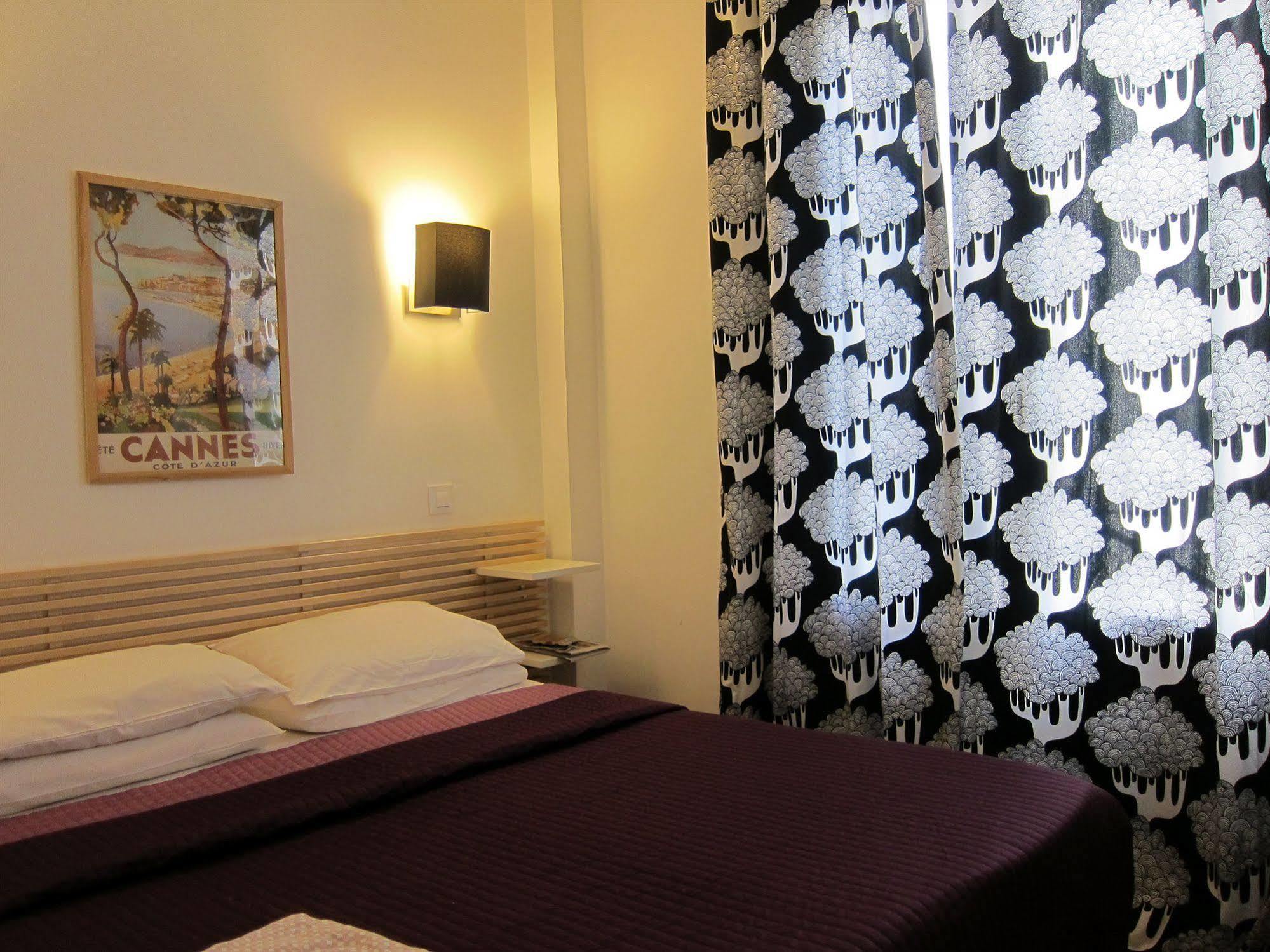 Brit Hotel Colbert Juan-les-Pins Eksteriør bilde