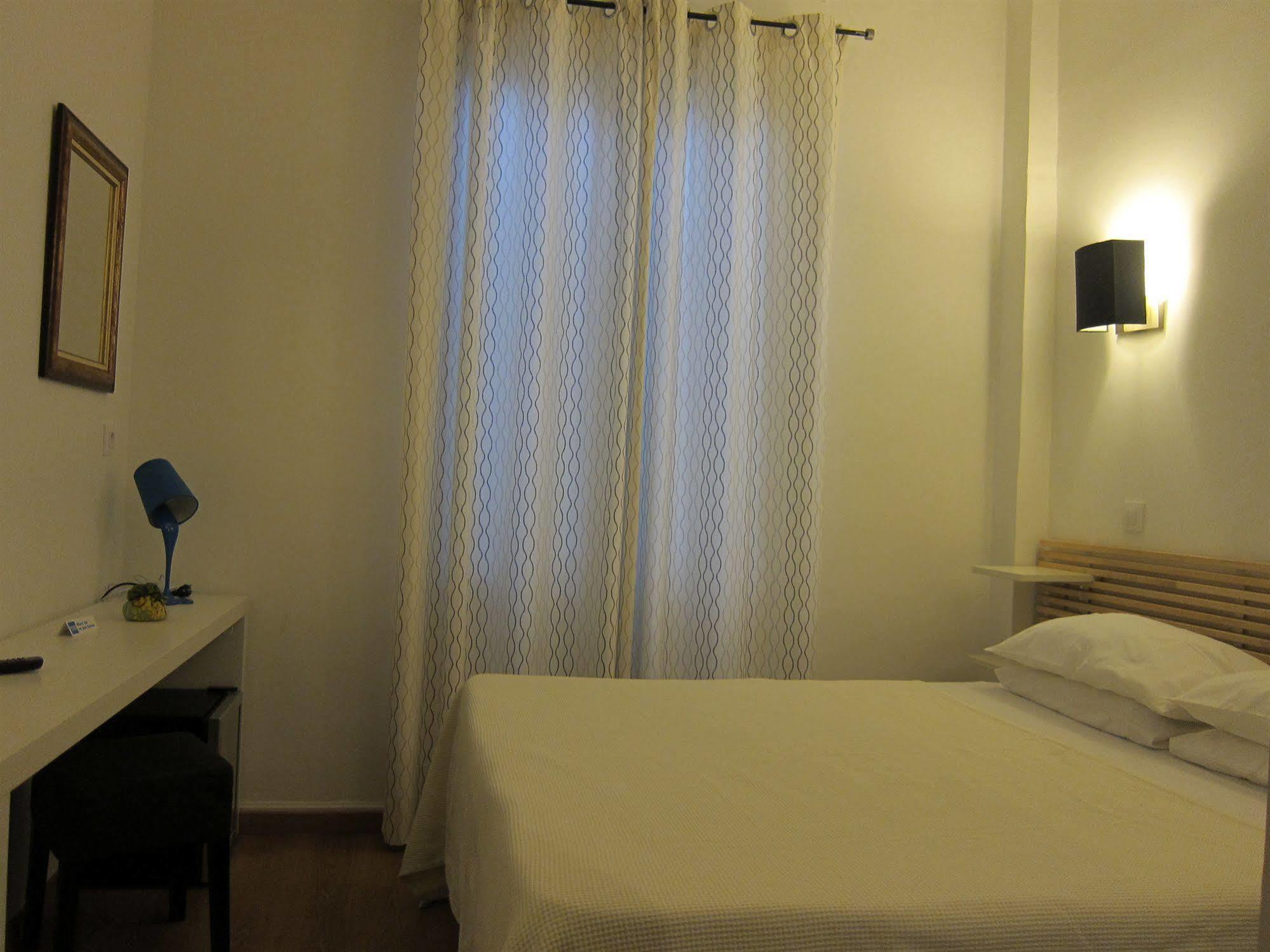 Brit Hotel Colbert Juan-les-Pins Eksteriør bilde